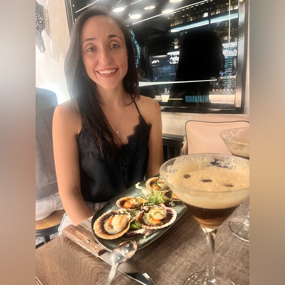 Meet your Posher, Rae - Picture 5 of 5